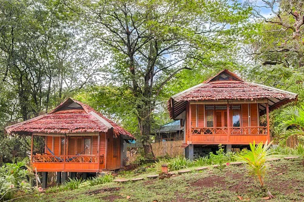 Raja Laut Dive Resort 부나켄 외부 사진